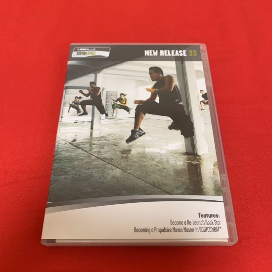 Les Mills BODYCOMBAT 33 Releases CD DVD Instructor Notes - Click Image to Close